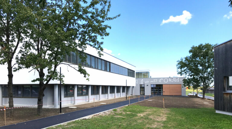 landesberufsschule_hollabrunn_oeffentlicher_bau_bauunternehmen_schubrig_krems